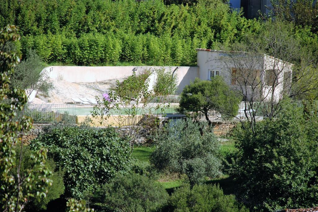 Bed and Breakfast Les Jardins Du Mas Evesque Rousson  Exterior foto