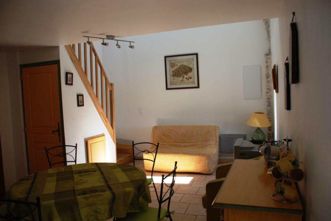Bed and Breakfast Les Jardins Du Mas Evesque Rousson  Exterior foto